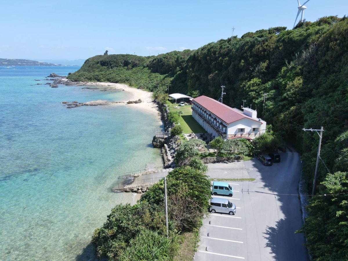Hotel Oceans Nakijin Esterno foto