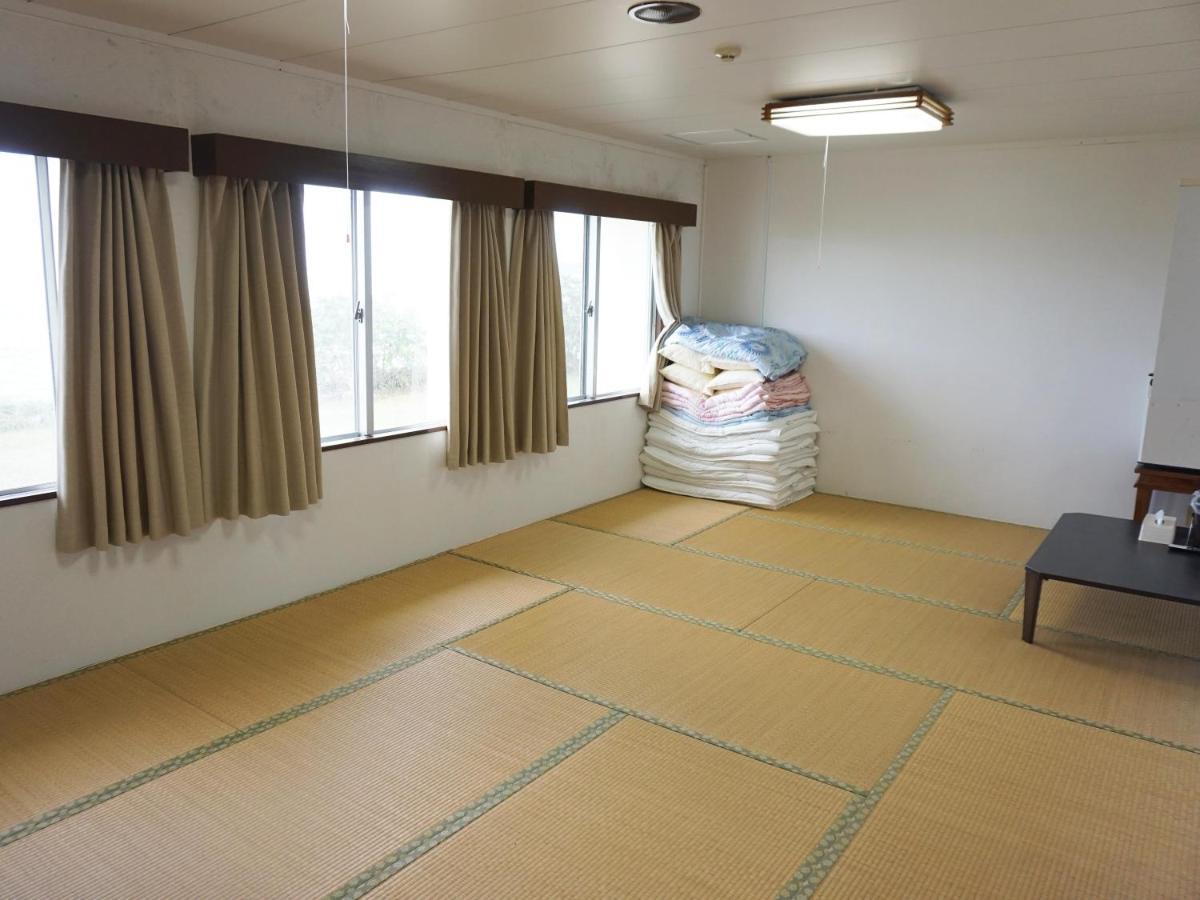 Hotel Oceans Nakijin Esterno foto
