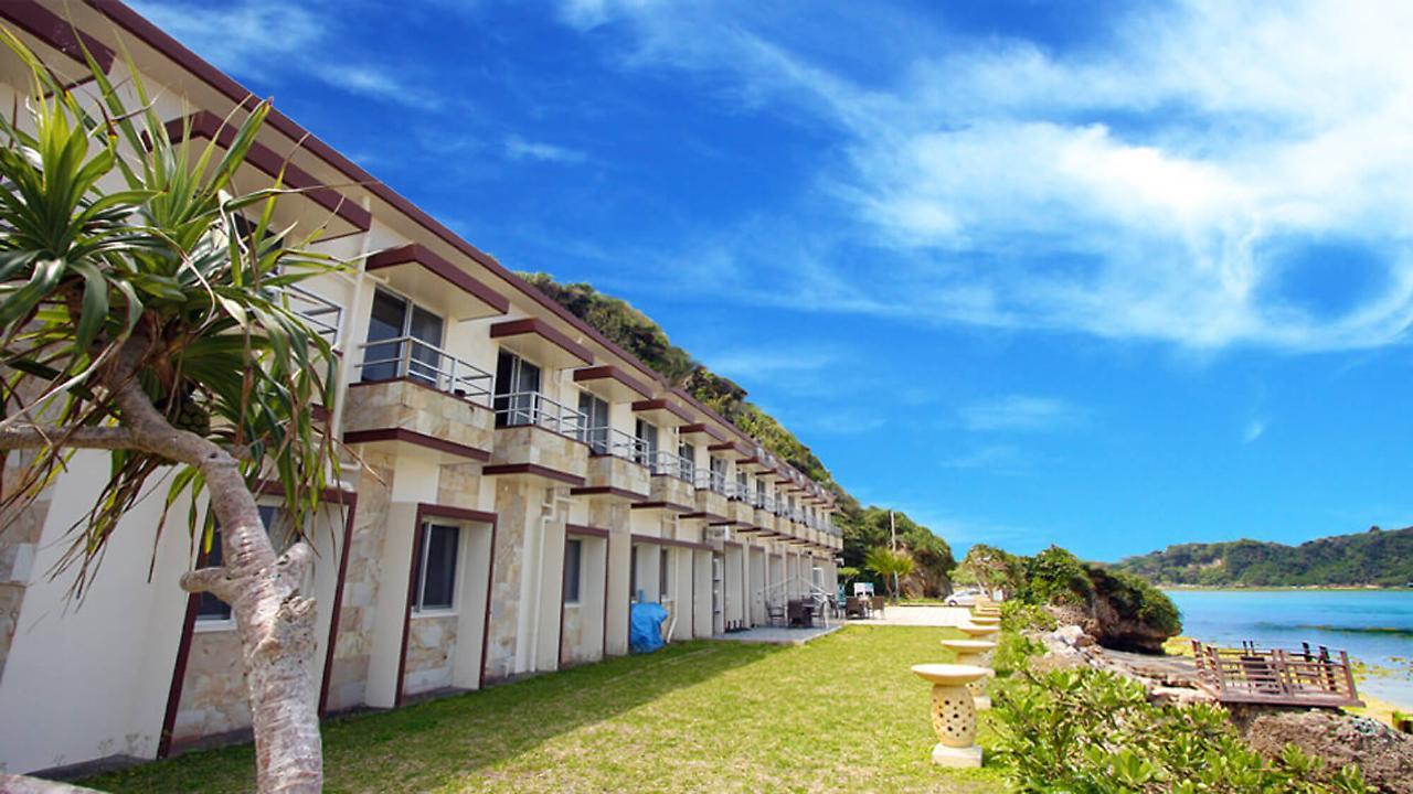 Hotel Oceans Nakijin Esterno foto